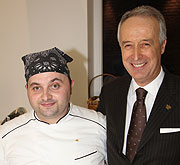 Chefkoch Marco Temonte (li) und Eugenio Rigo, General Manager Relais Santa Croce  Florenz (Foto. MartiN Schmitz)